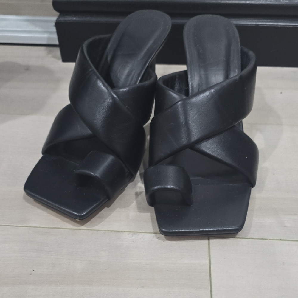 Black Leather Mules with Crisscross Straps